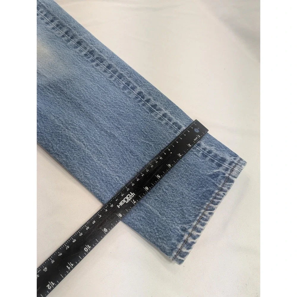 Levis stains discoloration